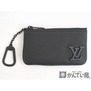Louis Vuitton Takeoff Messenger Aerogram Shoulder Bag Leather Black